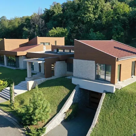 Luxury - Wine Hotel Smederevo